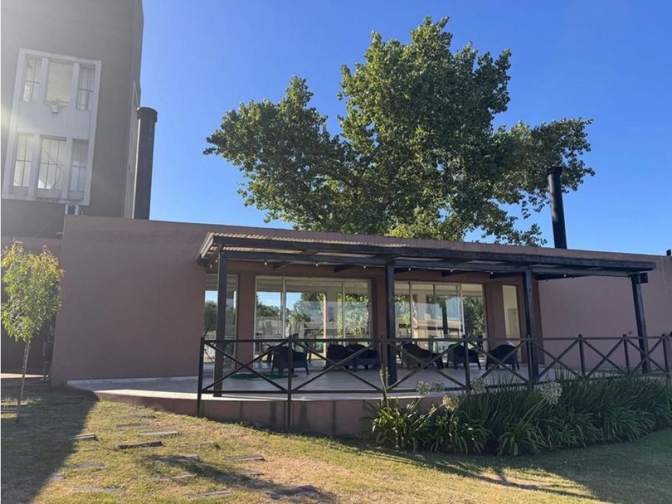 EXCELENTE LOTE CENTRAL EN FINCAS DE ALVAREZ MORENO - 6