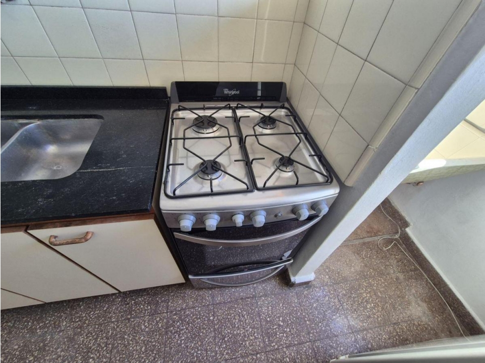 RAMOS MEJIA CENTRO DEPTO 2 AMB A LA VENTA CON COCHERA — foto 6