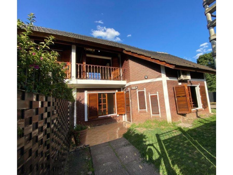 Duplex a la venta en Oribe esq. Thorne, Ituzaingo. APTO CREDITO