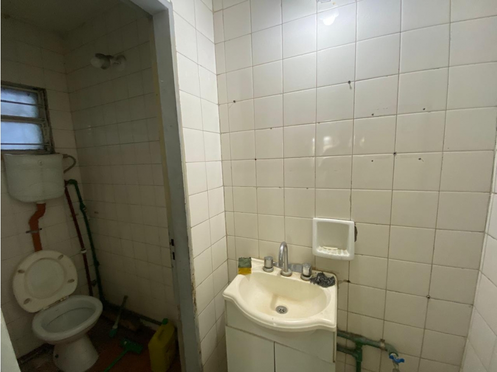 Local / depósito en VENTA Dunant 1040 Ituzaingó - 2
