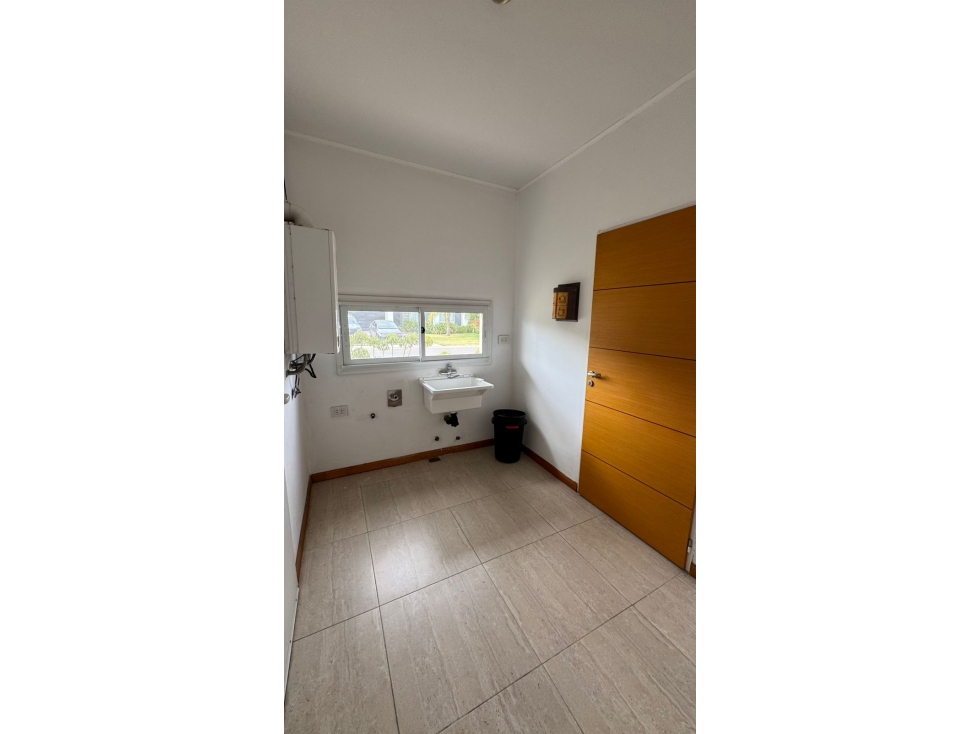 CASA de 3 amb EN VENTA B° SAN MATIAS FONDO A LA LAGUNA — foto 6