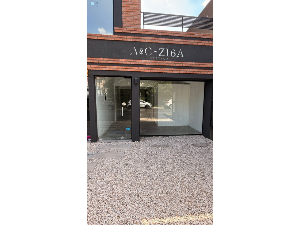 LOCAL EN ALQUILER Soler al 300 - Ituzaingo - 1