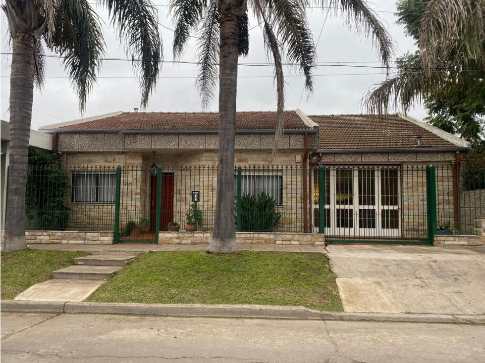 Casa de 4 amb en VENTA, Ituzaingó Norte - APTA CRÉDITO - 1