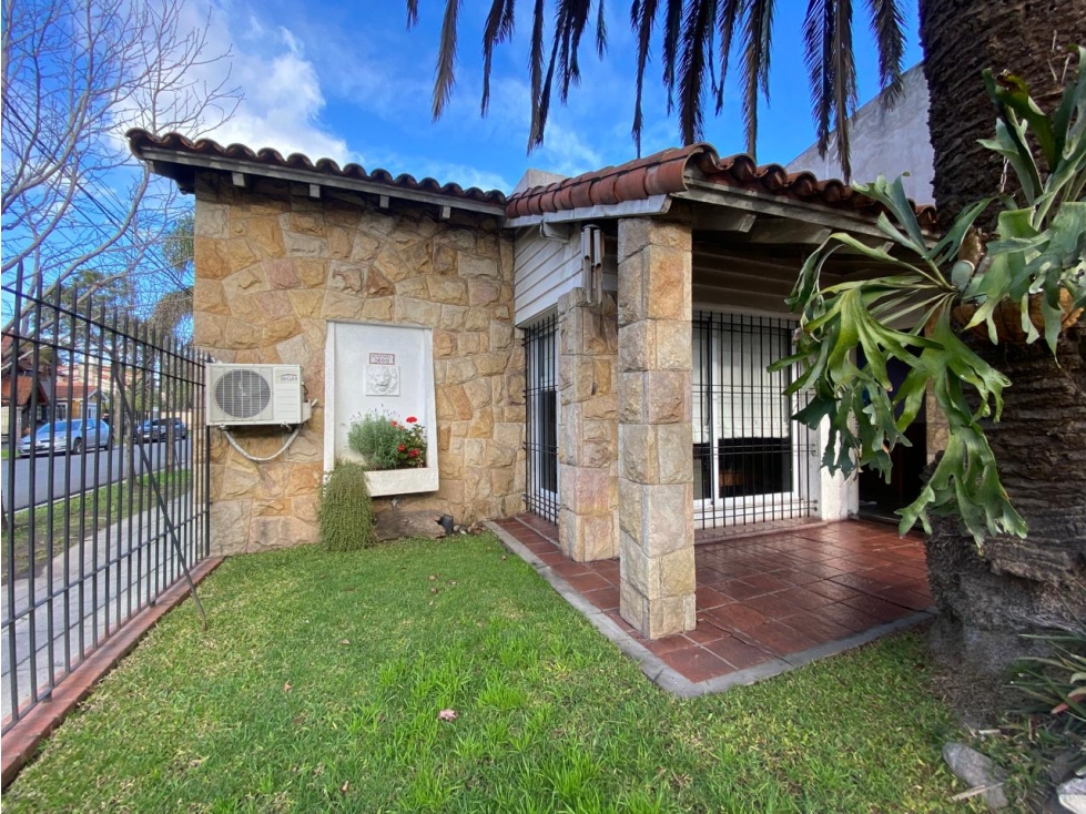 Casa de 4 ambientes en VENTA - Ituzaingó Norte — foto 2
