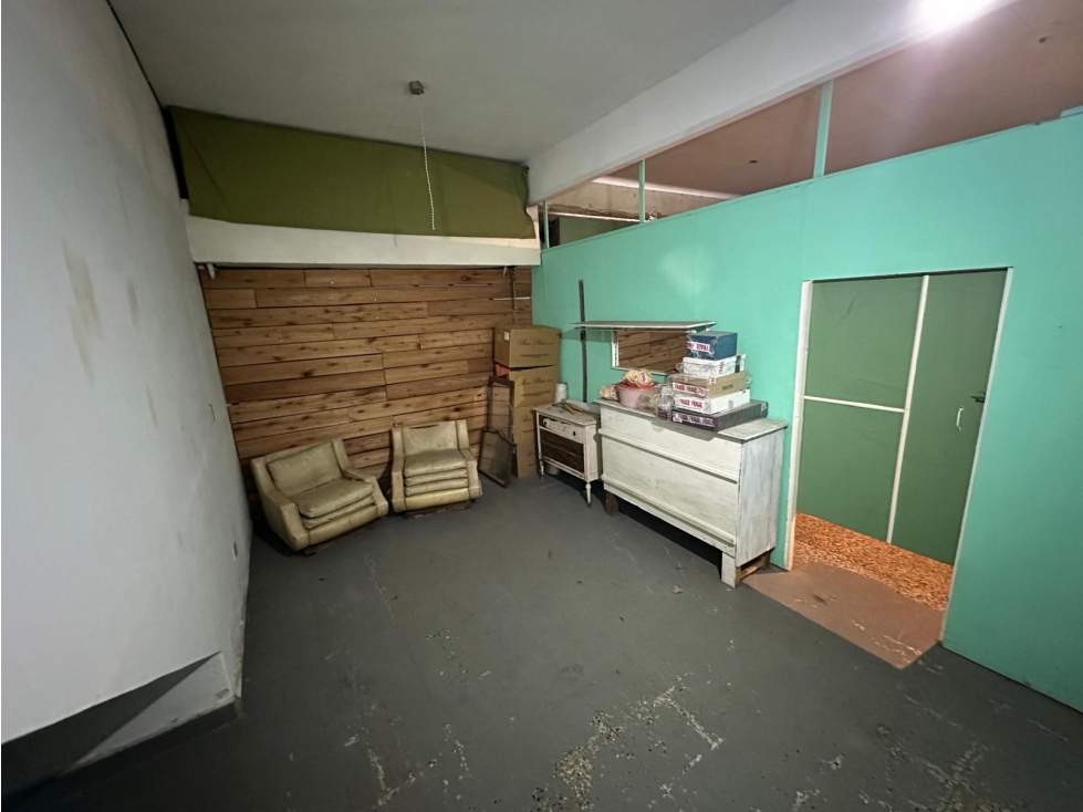 Local y casa de 3 ambienrtes en VENTA, Ituzaingó Sur. — foto 5