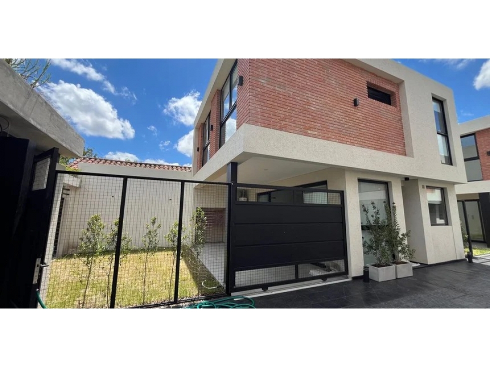 DUPLEX de 4 ambientes EN VENTA, Castelar Sur — foto 4