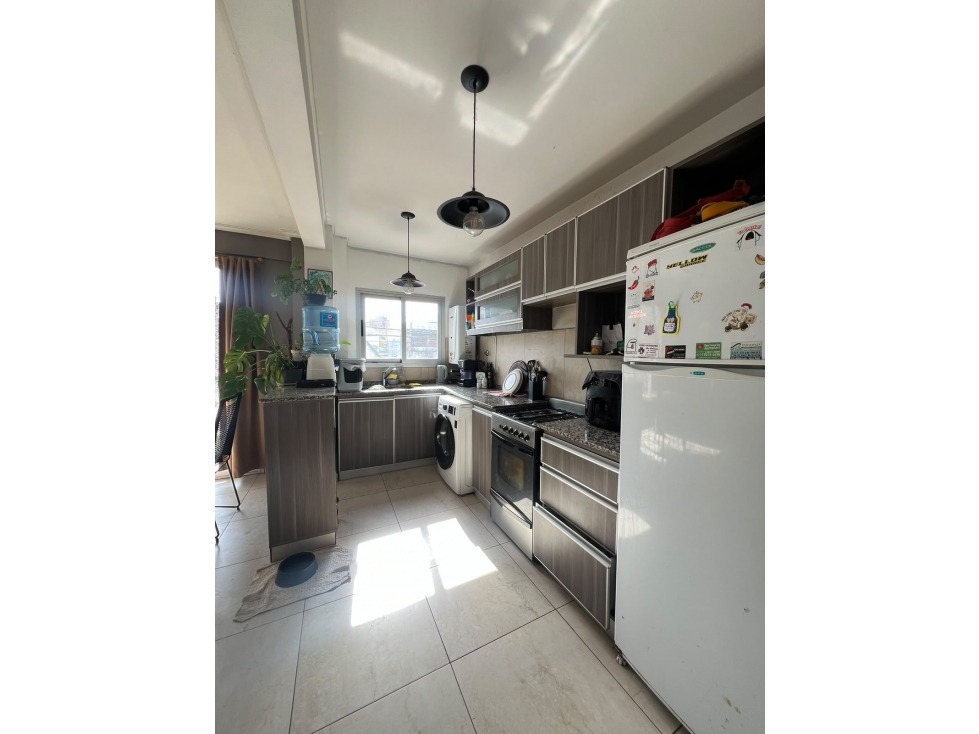 Departamento de 2 ambientes con cochera en VENTA, Morón. - 6