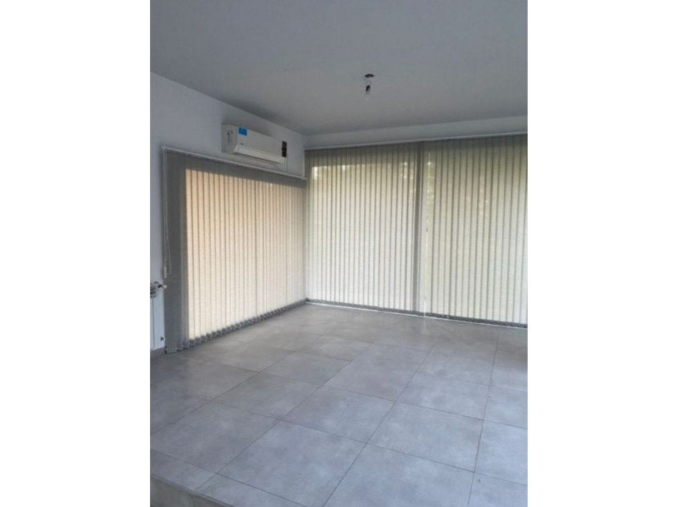 Casa de 4 amb en venta en El Nacional - Gral. Rodriguez — foto 4