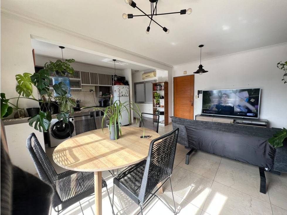 Departamento de 2 ambientes con cochera en VENTA, Morón. - 5