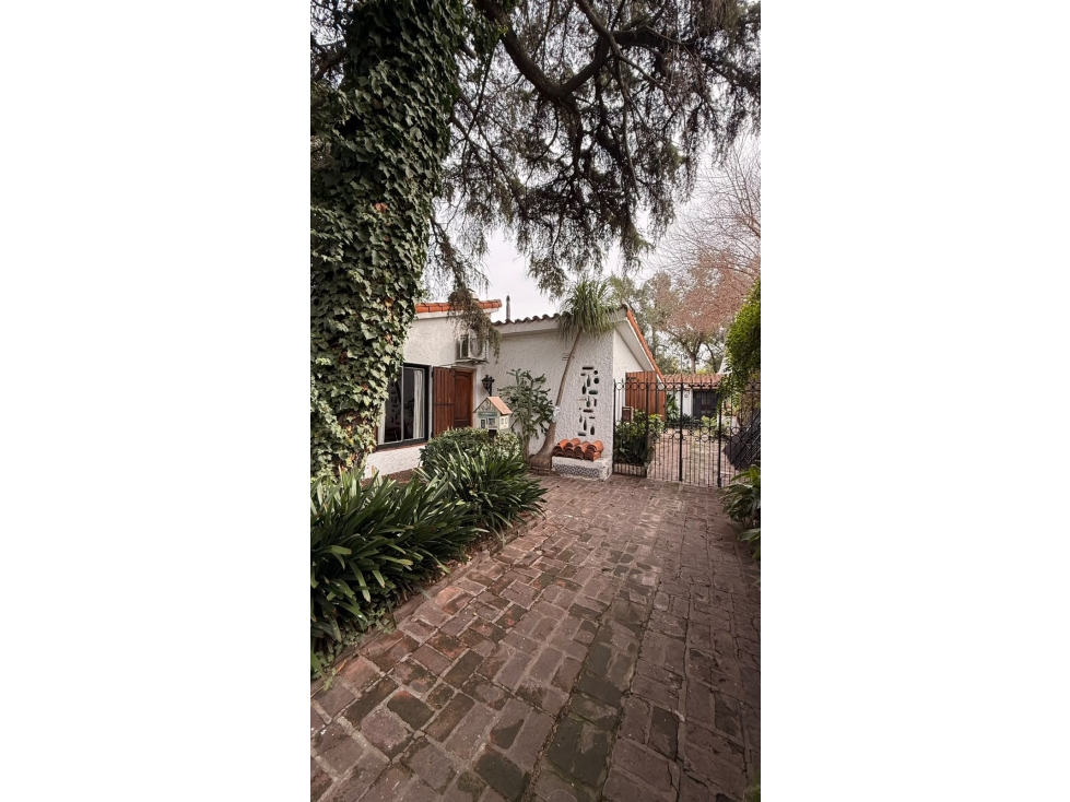 Casa de 3 amb en Venta - Villa Udaondo Ituzaingó - 1