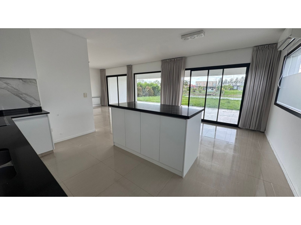 Casa de 4 amb a la Laguna en VENTA, Barrio Privado San Matías Escobar — foto 4