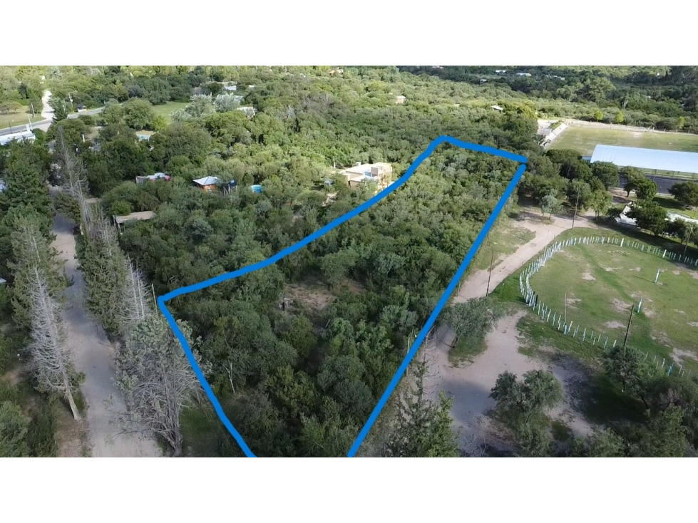 Terreno de 3.400m² en San Javier, Córdoba A mtrs de R14 - 2