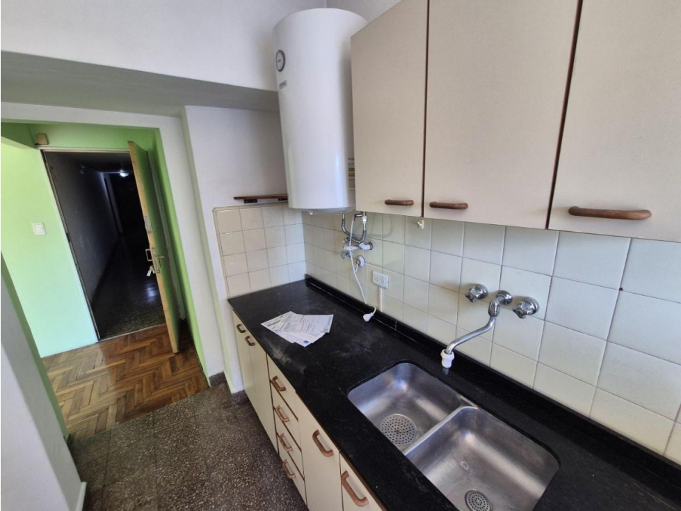 Departamento de 2 amb con cochera en VENTA, Ramos Mejía. — foto 6