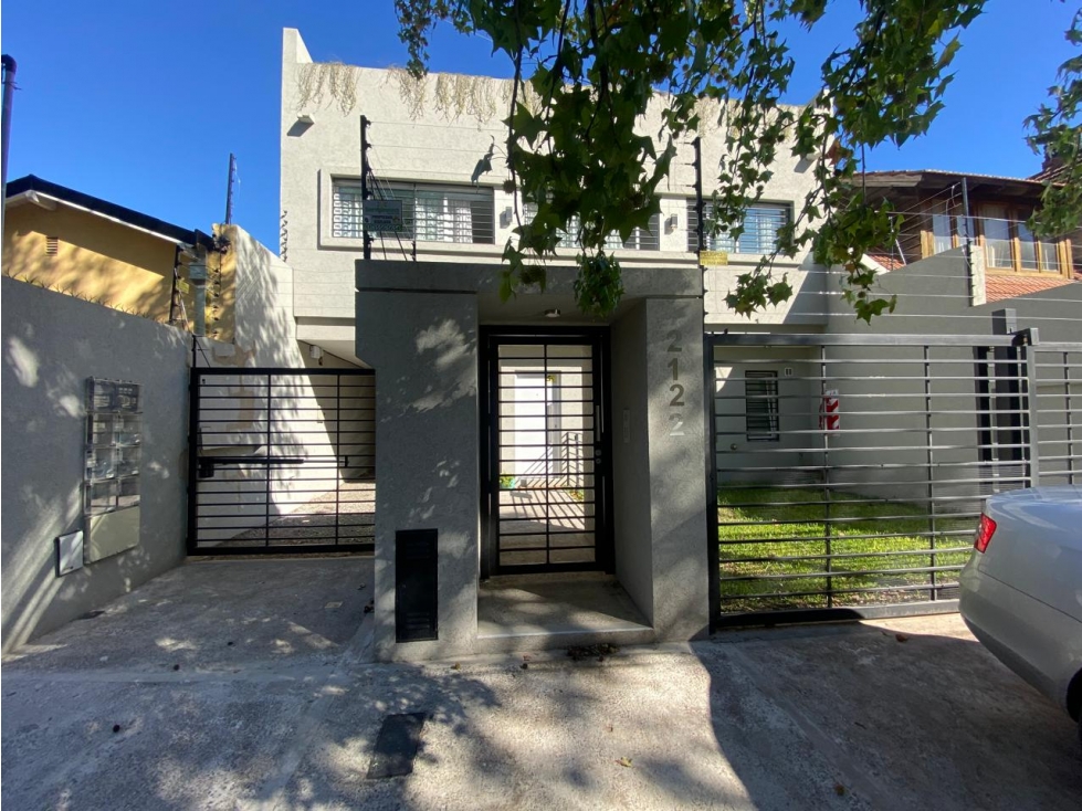 Ph de 4 amb. en Condominio, Gral. M.B. Encalada 2122 , Castelar. - 1