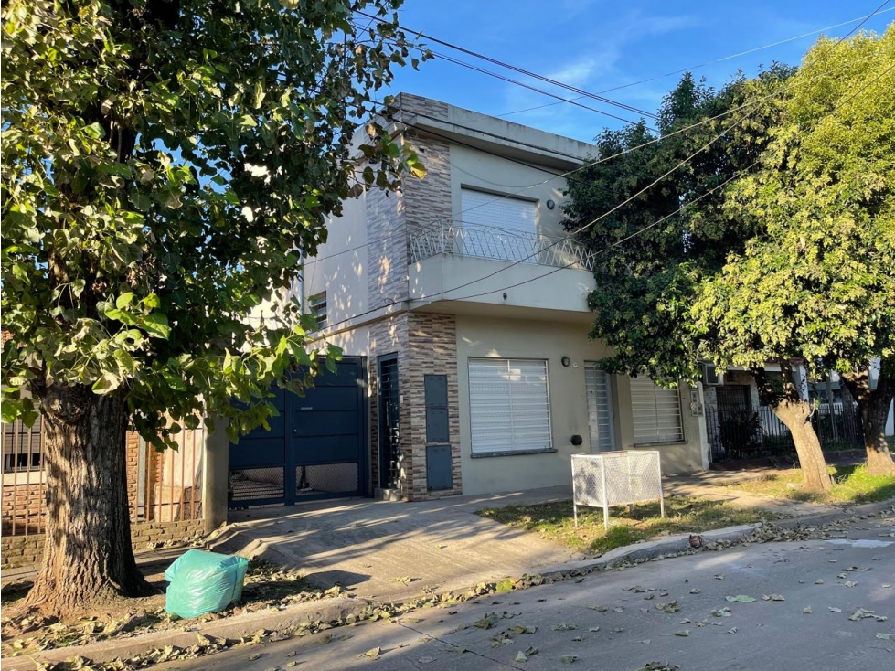 ALQUILER Planta ALTA 3 ambientes Benavente 2300 - 2