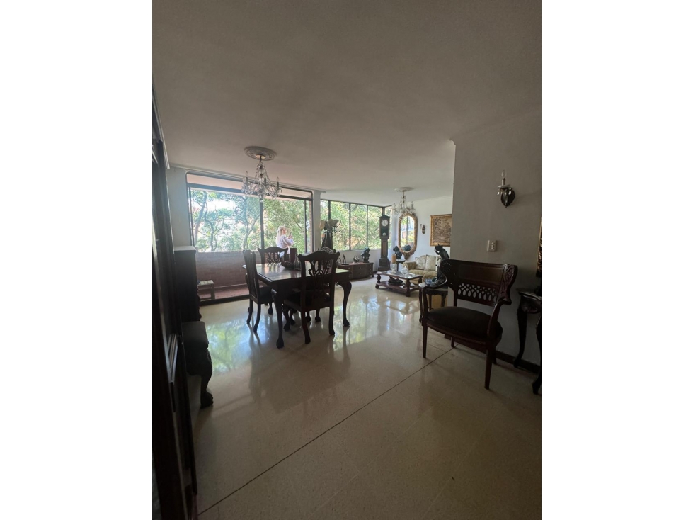 Apartamento en venta Laureles segundo parque laureles