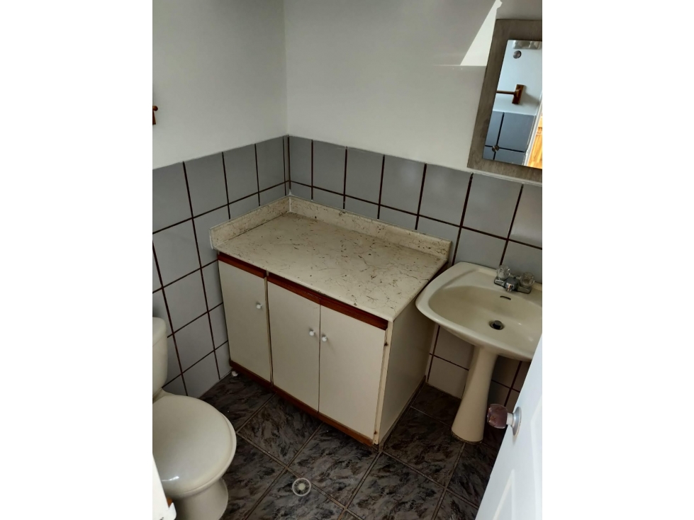 Casa en Venta Belen la Mota de 3 niveles con amplios espacios — foto 3