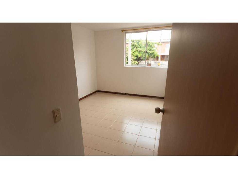 Casa en venta unifamiliar Belen La Mota en unidad cerrada — foto 6