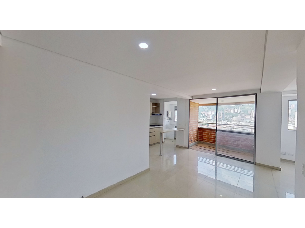 Apartamento en venta moderno y con vista a la ciudad en Itagui — foto 2