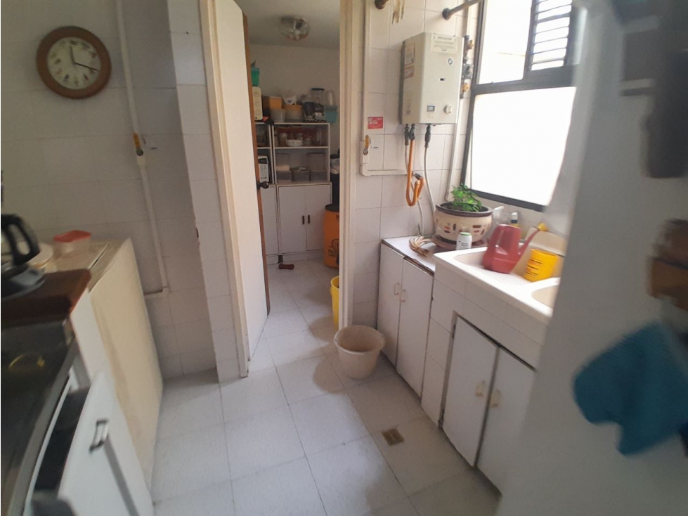 Apartamento en venta Laureles El Nogal Los Almendros, para reformar — foto 3