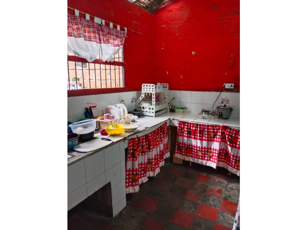 Casa apartamento en venta en Manrique — foto 4