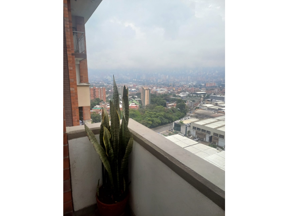 Apartamento en venta Con espectacular vista sector centro de la moda — foto 4