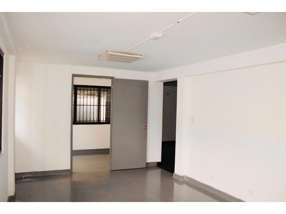 ALQUILER DE OFICINA EN NUEVA PAITILLA 340 mts2 - 2