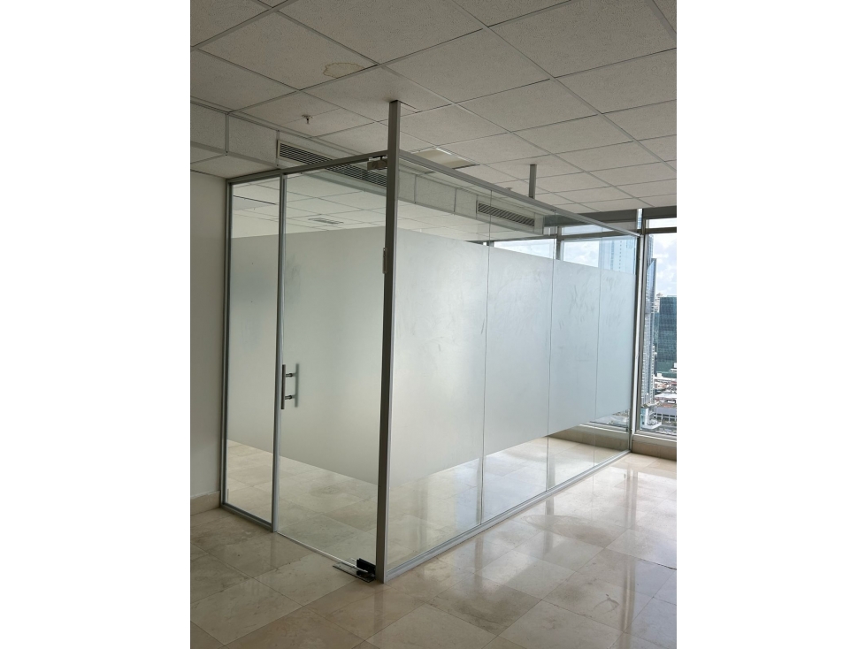 ALQUILER DE OFICINA EN TORRE BICSA 108 mts2 - 3