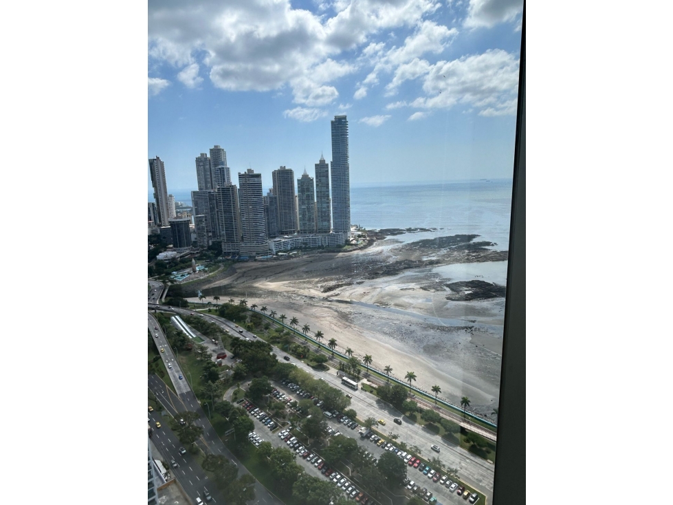 ALQUILER DE OFICINA EN TORRE BICSA 108 mts2 - 4