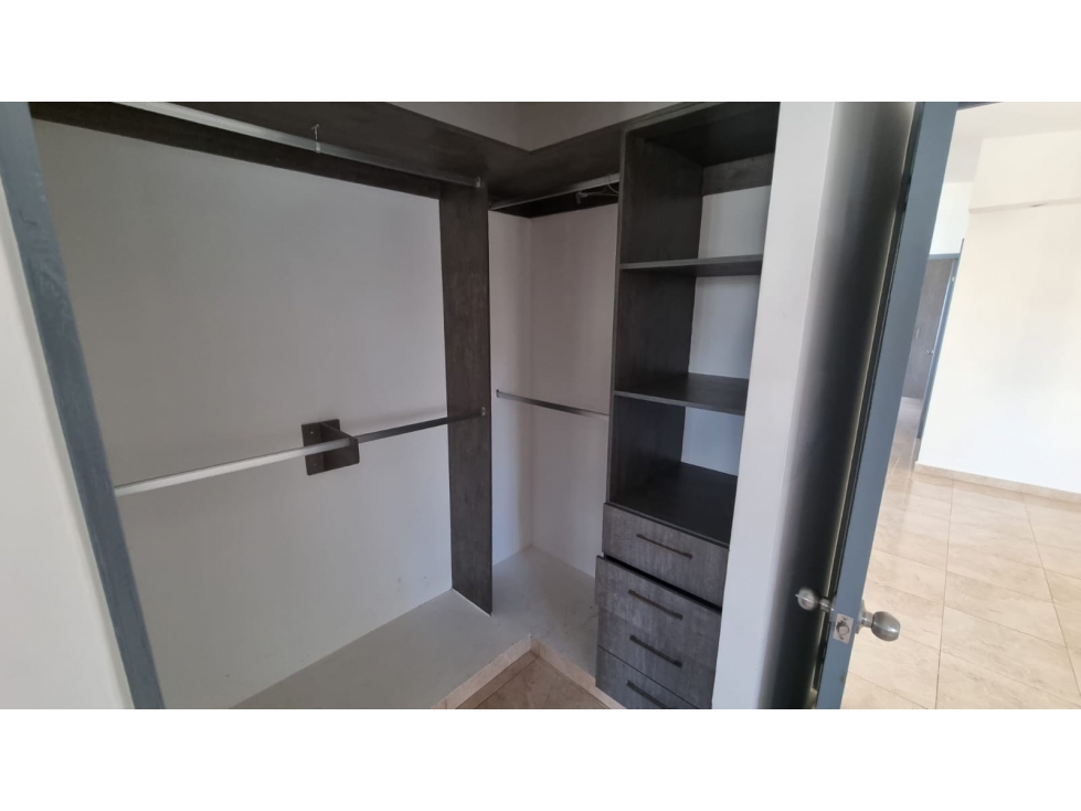 VENTA DE CASA EN VISTAS DEL LAGO 267mts2 - 3