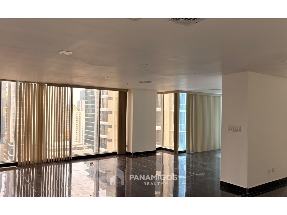 Oficina en venta en PH Torre SFC - Obarrio