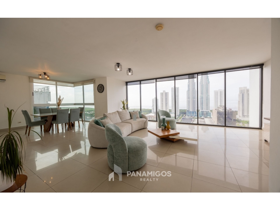 Apartamento en venta amoblado en PH Latitude- Costa del Este