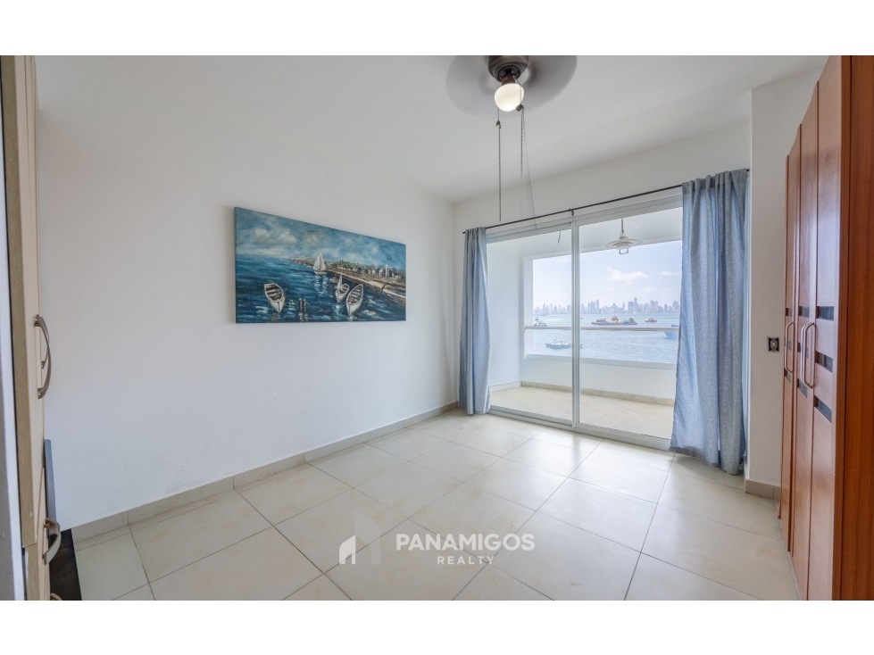 Apartamento en renta semi amoblado en PH Causeway Towers — foto 4