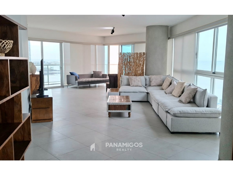 Apartamento con vista al mar en alquiler en PH Yacht Club