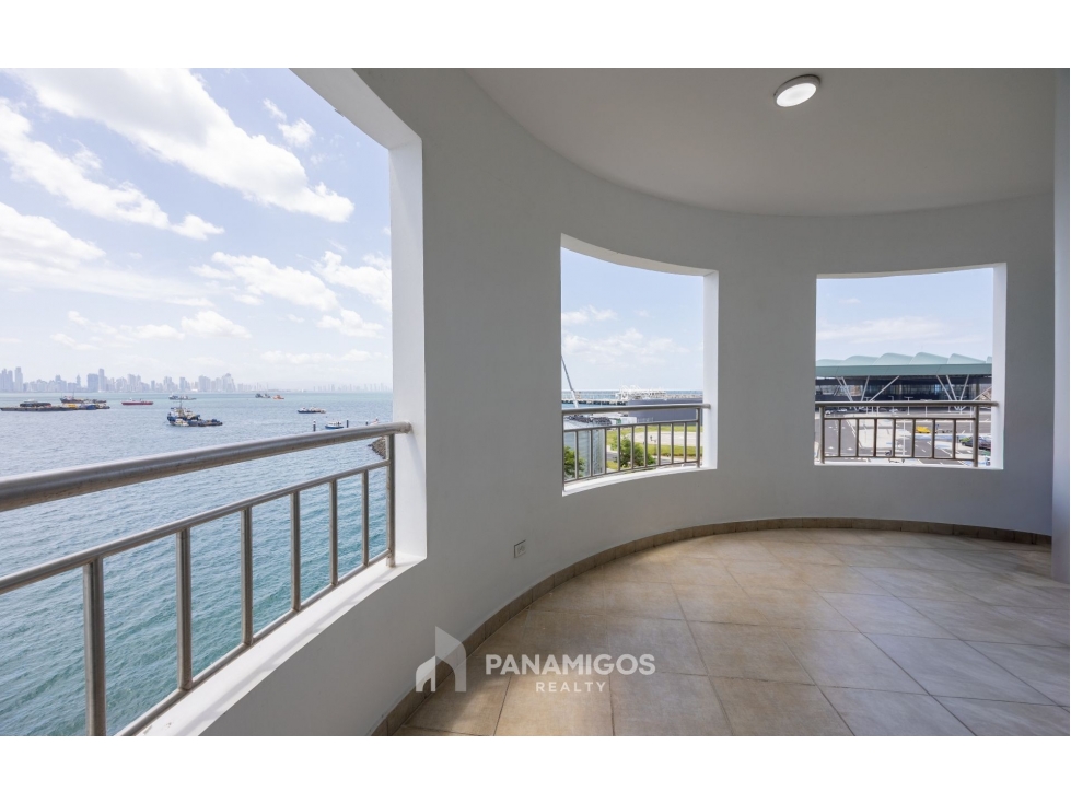 Apartamento en renta semi amoblado en PH Causeway Towers — foto 5