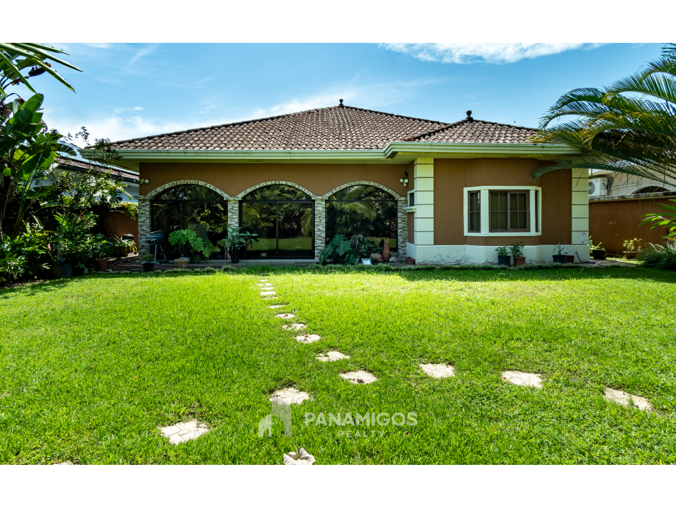 Casa en venta amoblada en PH Sunset Coast -Costa Sur