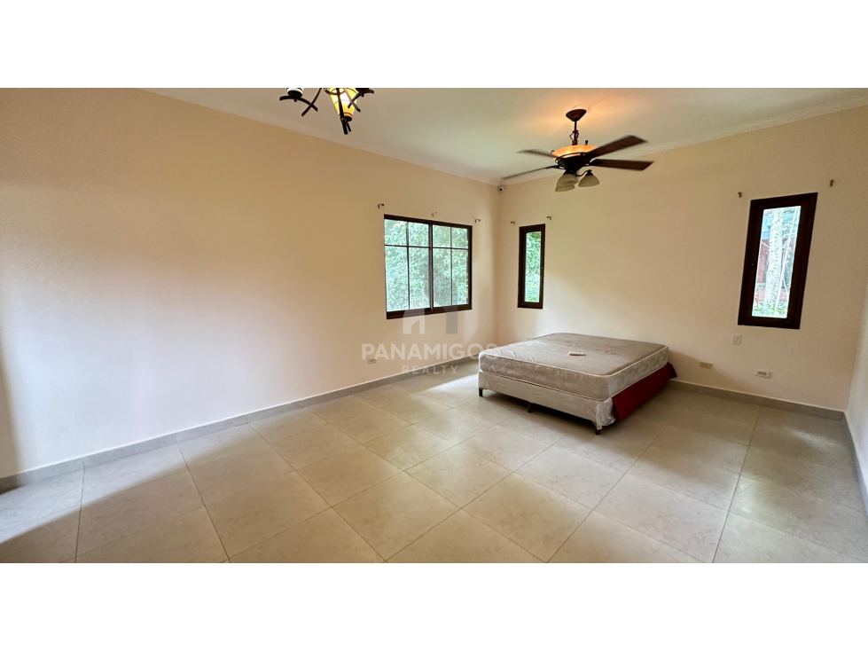 Casa de 4 recamaras en venta en Camino de Cruces, El Dorado — foto 4