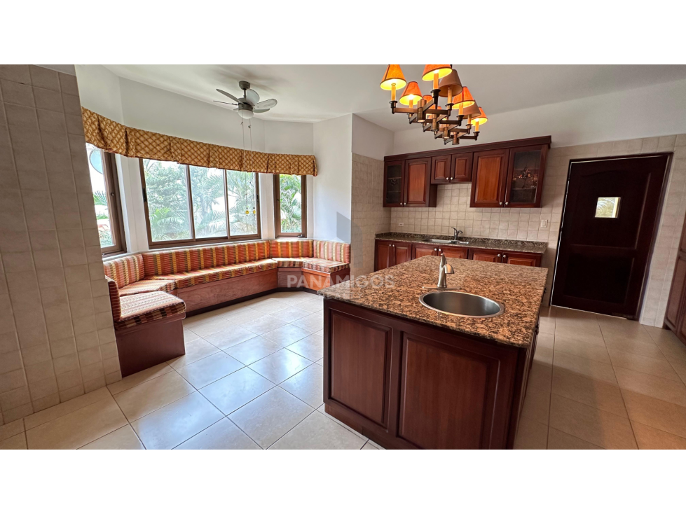 Casa de 4 recamaras en venta en Camino de Cruces, El Dorado — foto 3