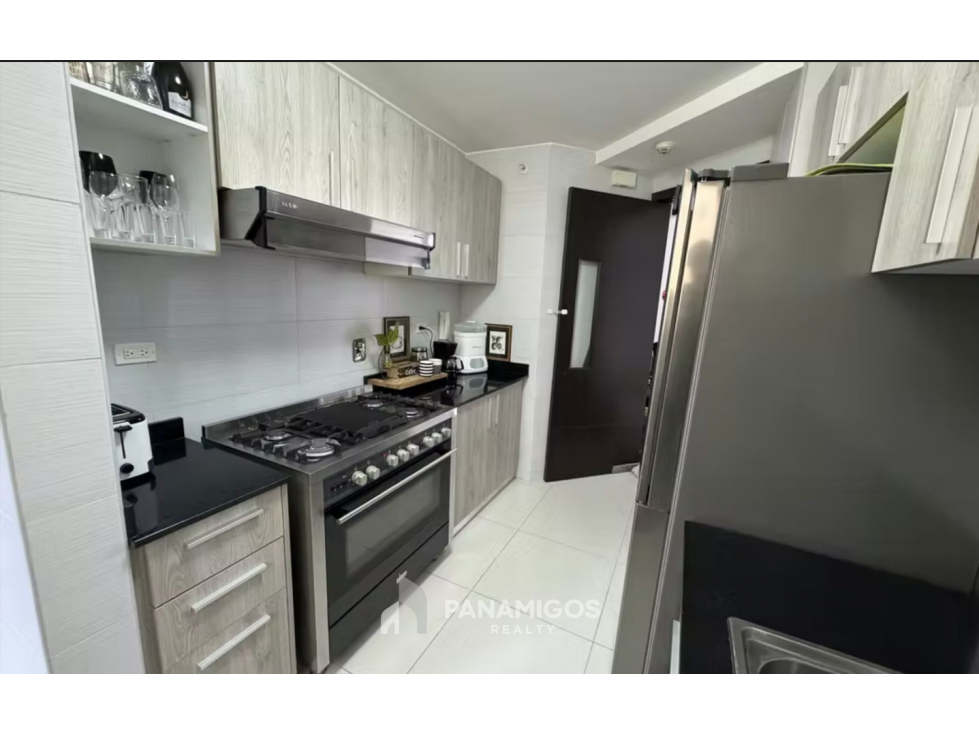 Apartamento en venta amoblado en PH Carreras Tower- El Cangrejo — foto 2