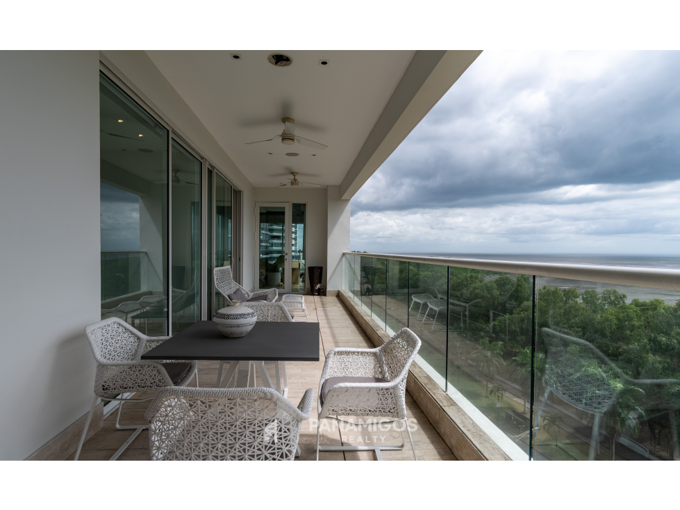 Apartamento de lujo frente al mar en PH MAREA I - Costa del Este
