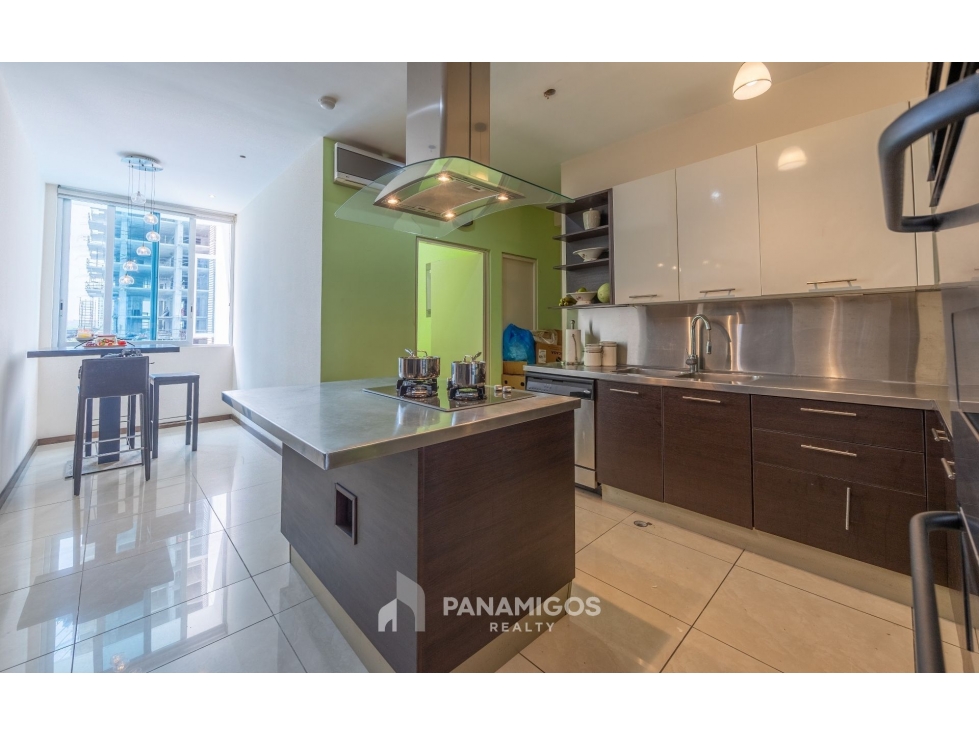 Apartamento en venta amoblado en PH Bayside - Costa del Este — foto 2