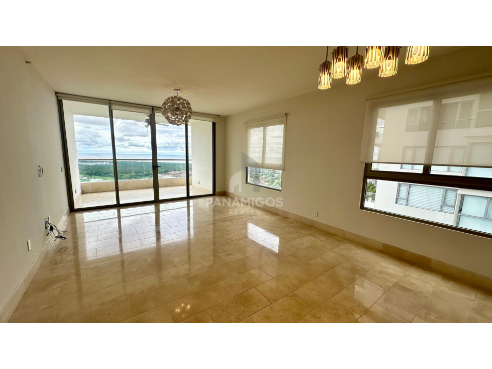 Venta de apartamento de 3 recamaras en P.H. Greenview, Santa María