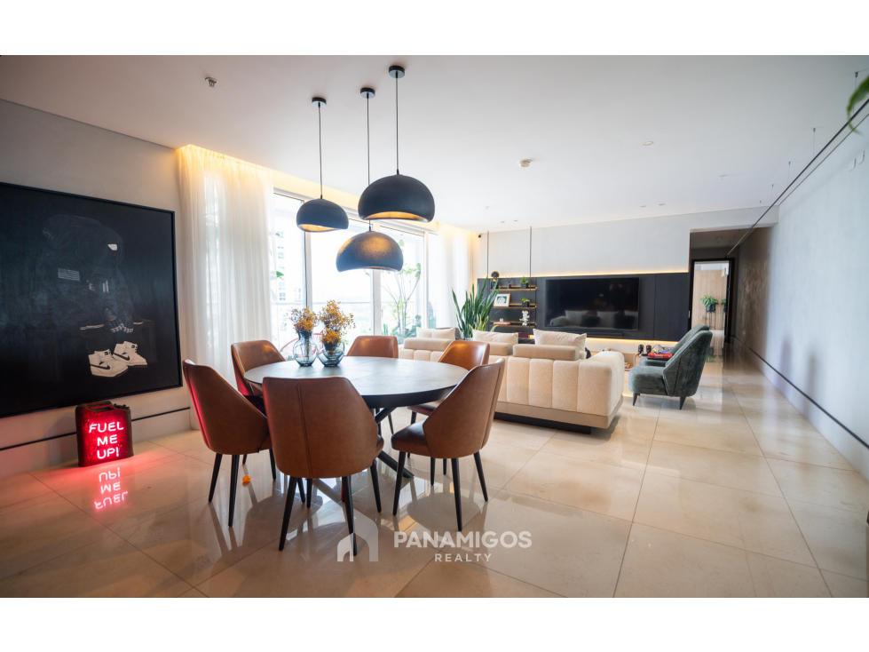 Apartamento remodelado en venta en PH Windrose