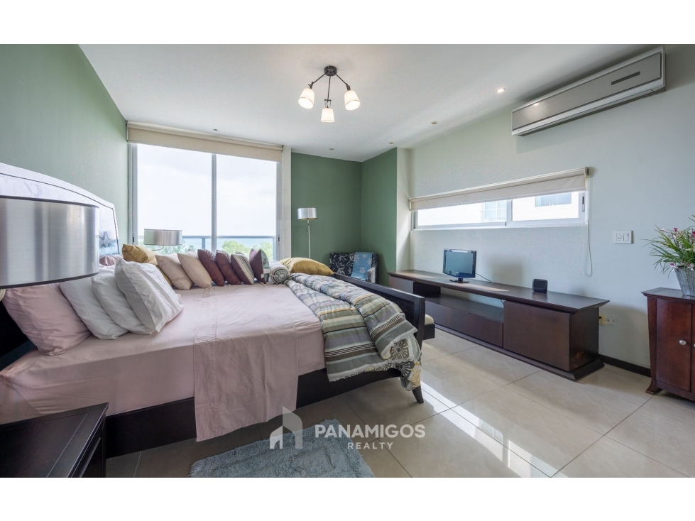 Apartamento en venta amoblado en PH Bayside - Costa del Este — foto 4