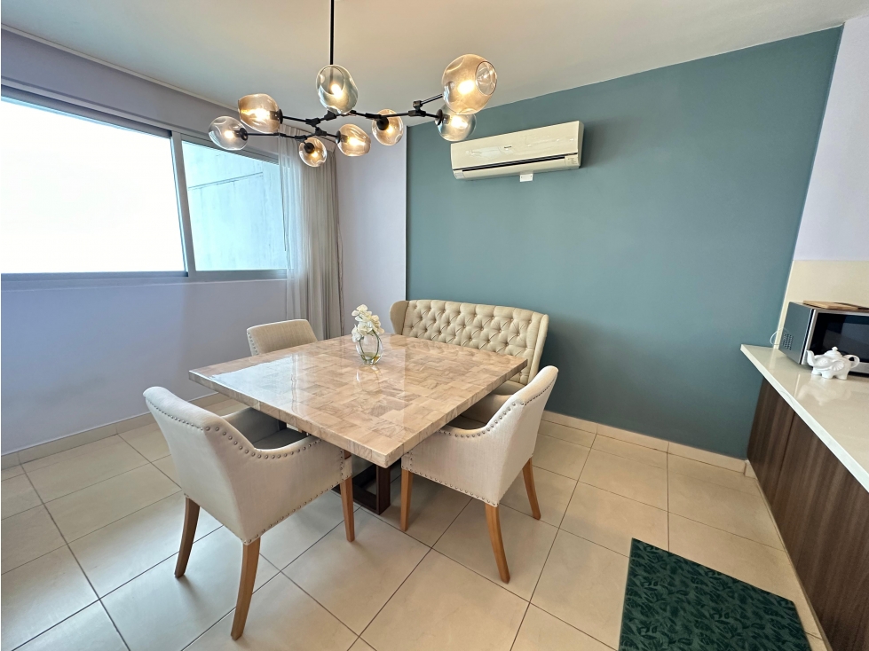 Apartamento amoblado en Oasis Punta Pacífica con vista y balcón