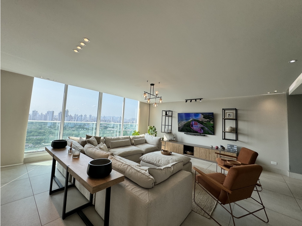 Apartamento en venta en PH Riviera del Golf en Coco del Mar