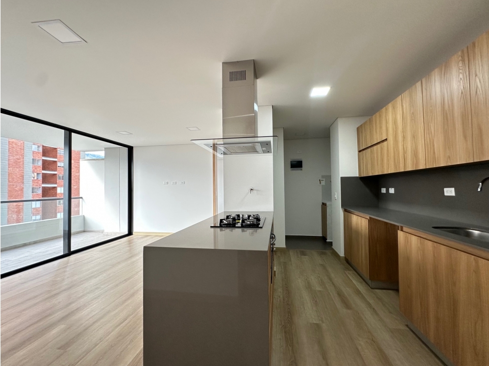 Apartamento En Venta Los Colores Medellín