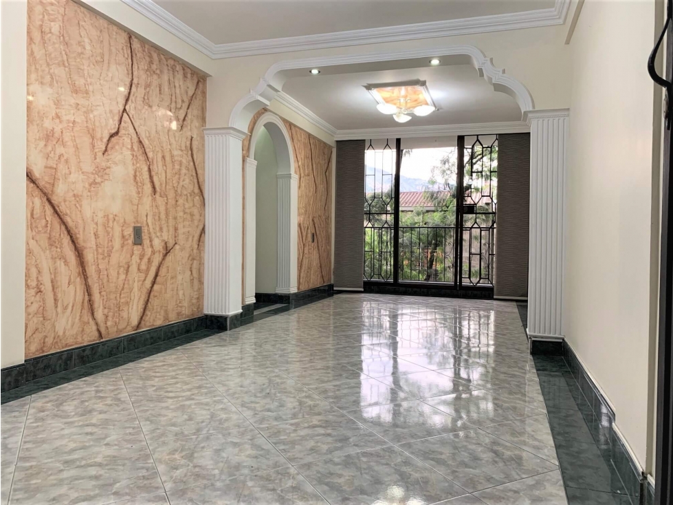 Apartamento En Venta Tricentenario Medellín