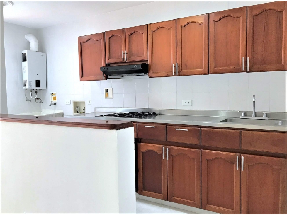 Apartamento En Arriendo 2do Parque Laureles Medellín — foto 3