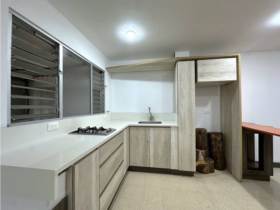 Apartaestudio En Venta Calasanz Parte Baja Medellín — foto 4